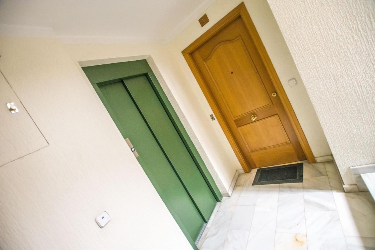 Qh Puerta Real Appartement Granada Buitenkant foto